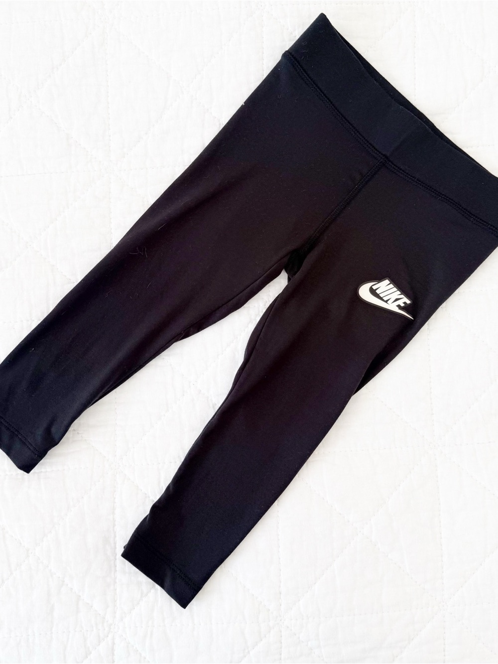NEW Nike 3T Kids Black Performance Leggings NWOT
